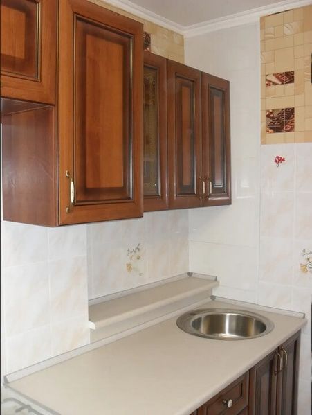 кухня Роял комплект K1900 3,5х2,6м горіх Меблі Сервіс K1900 фото